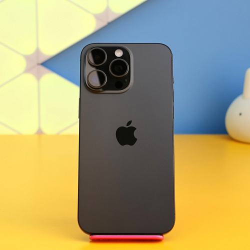 Смартфон Apple iPhone 15 Pro Max 256GB Black Titanium (MU773) Б/У
