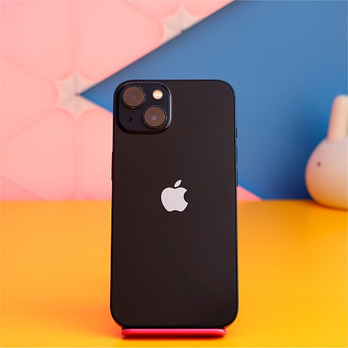 Смартфон Apple iPhone 13 128GB Midnight (MLPF3) Б/У