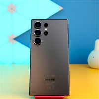 Смартфон Samsung Galaxy S24 Ultra 12/256GB Titanium Black (SM-S928BZKG) Б/У