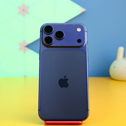 Смартфон Apple iPhone 17 Pro Max 256GB eSIM Deep Blue (MFXJ4) Б/У - придбати в Дніпрі, Україні: ціна, характеристики | інтернет-магазин TOUCH