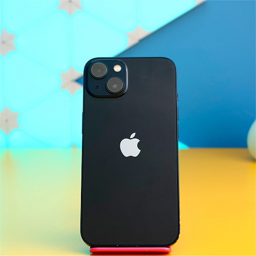 Смартфон Apple iPhone 13 128GB Midnight (MLPF3) Б/У