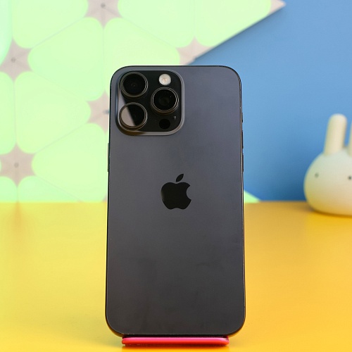 Смартфон Apple iPhone 15 Pro Max 256GB Black Titanium (MU773) Б/У
