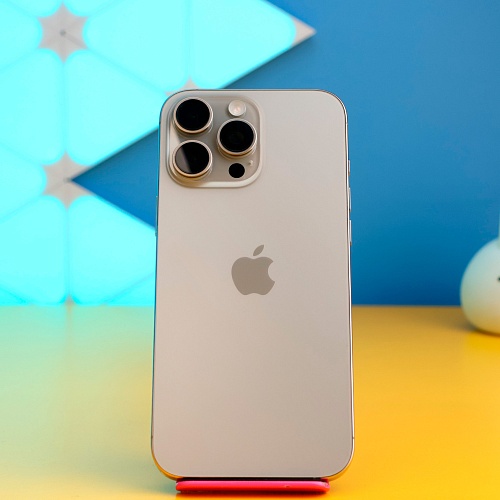 Смартфон Apple iPhone 16 Pro Max 512GB Natural Titanium (MYX33) Б/У