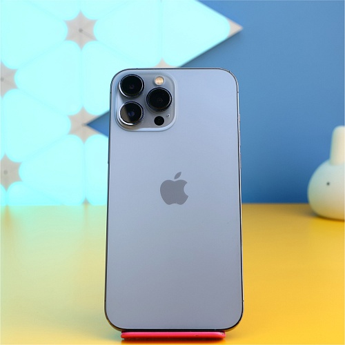 Смартфон Apple iPhone 13 Pro Max 128GB Sierra Blue (MLL93) Б/У