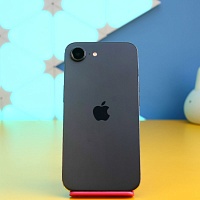 Смартфон Apple iPhone 16e 128GB Black (MD1Q4) Б/У