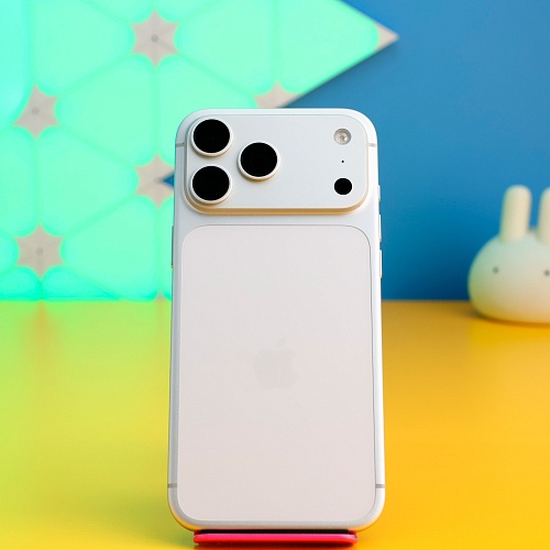 Смартфон Apple iPhone 17 Pro Max 256GB eSim Silver (MFXG4) Б/У