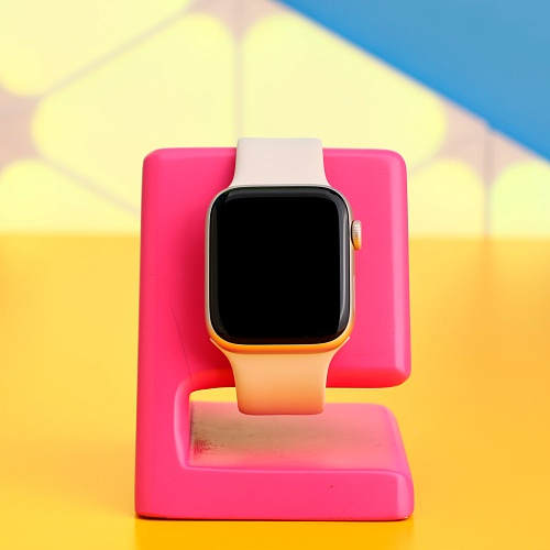 Смарт-часы Apple Watch SE 2 GPS 44mm Starlight Aluminium Case with Starlight Sport Band M/L 2024 (MXEV3) Б/У
