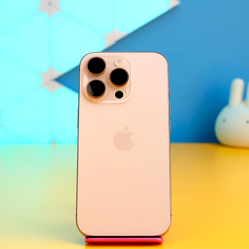 Смартфон Apple iPhone 16 Pro 256GB Desert Titanium (MYNK3) Б/У - придбати в Дніпрі, Україні: ціна, характеристики | інтернет-магазин TOUCH