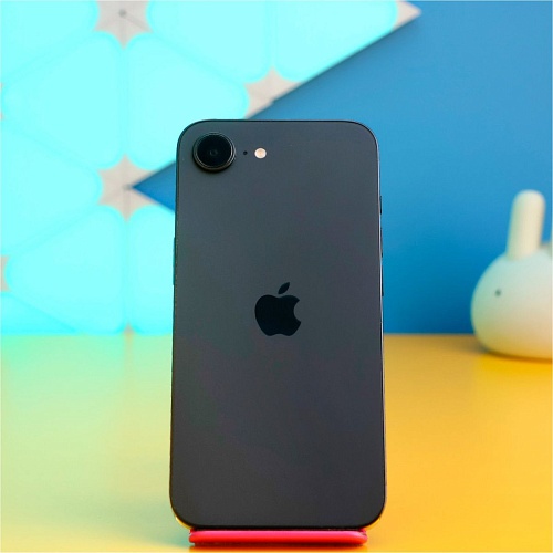Смартфон Apple iPhone 16e 128GB Black (MD1Q4) Б/У - придбати в Дніпрі, Україні: ціна, характеристики | інтернет-магазин TOUCH